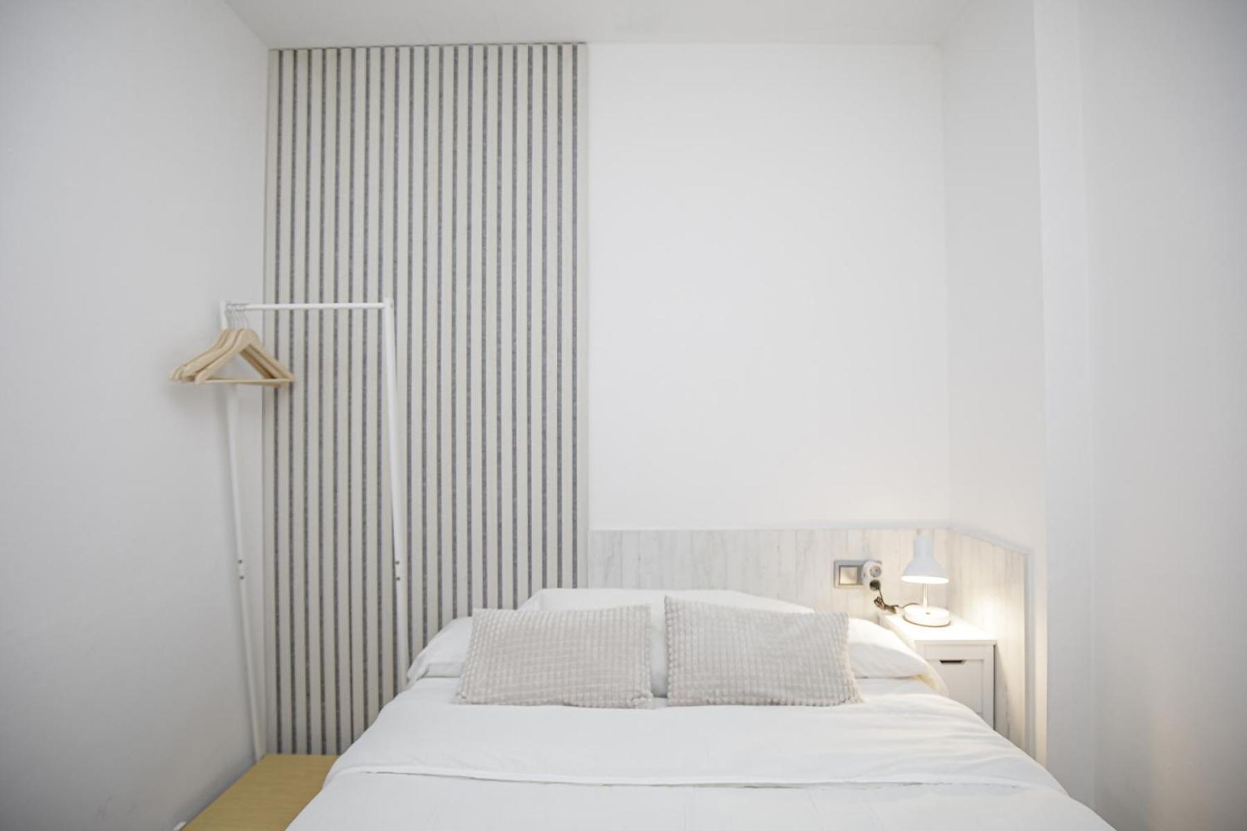 Apartamento Con Gran Terraza En Жерона Екстер'єр фото