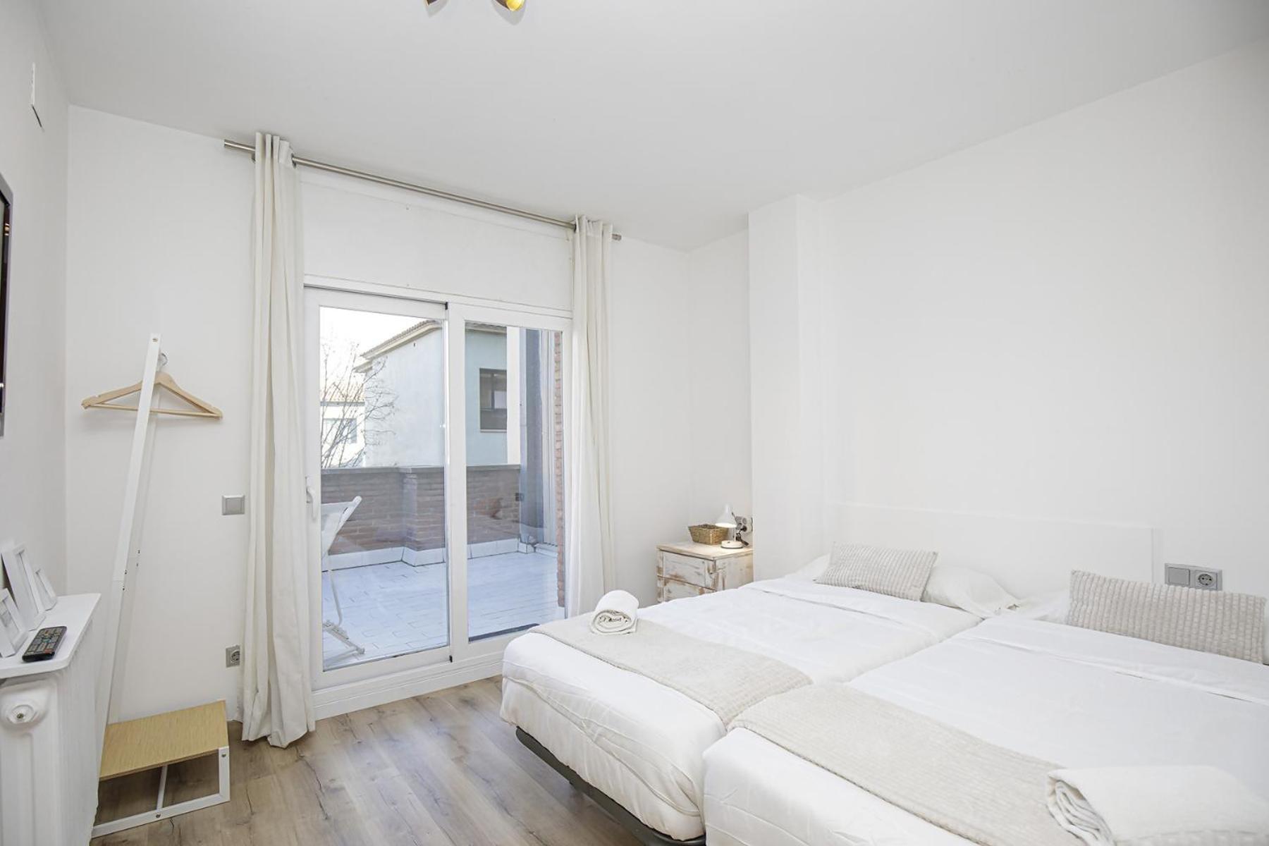 Apartamento Con Gran Terraza En Жерона Екстер'єр фото
