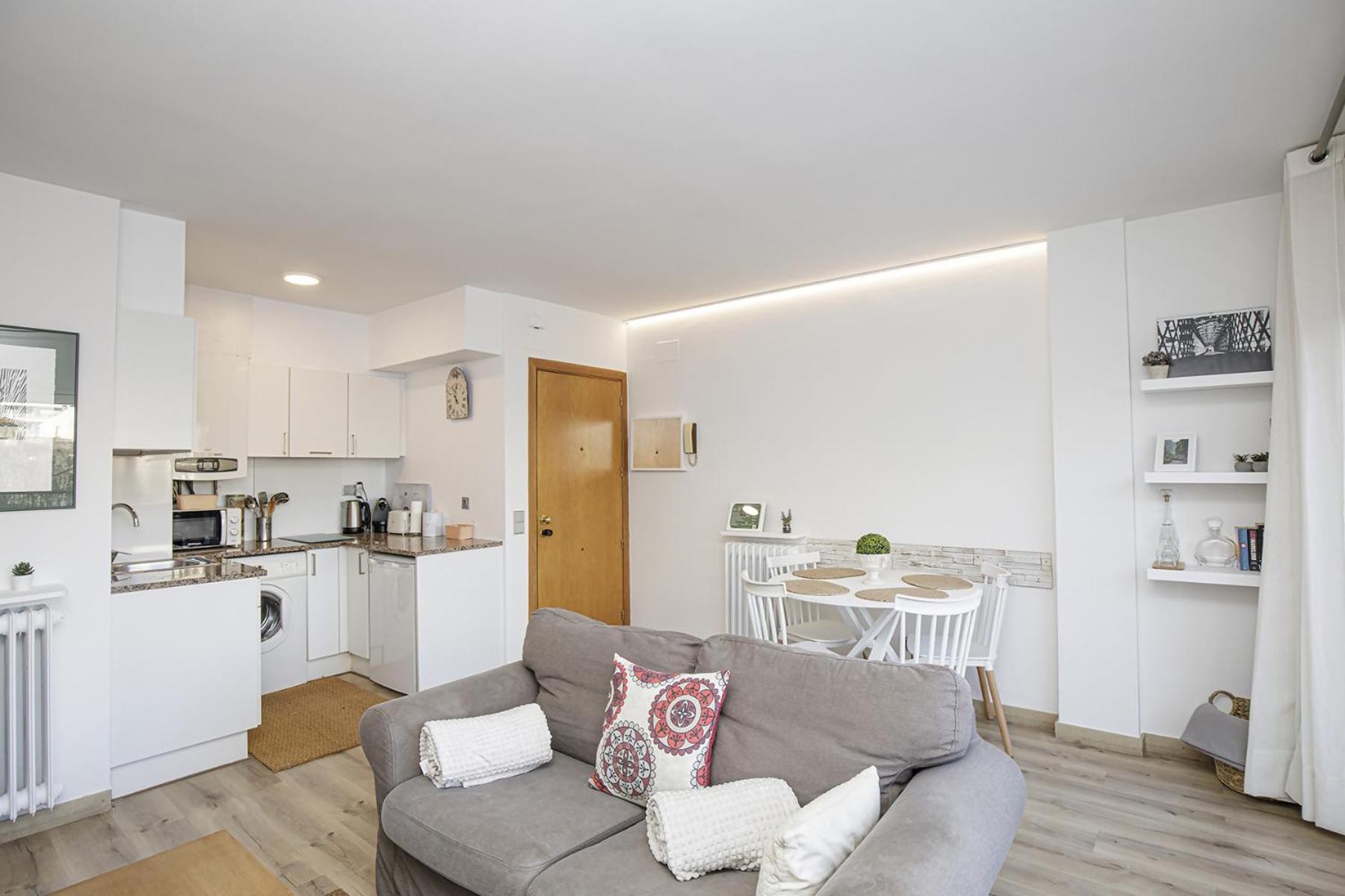Apartamento Con Gran Terraza En Жерона Екстер'єр фото
